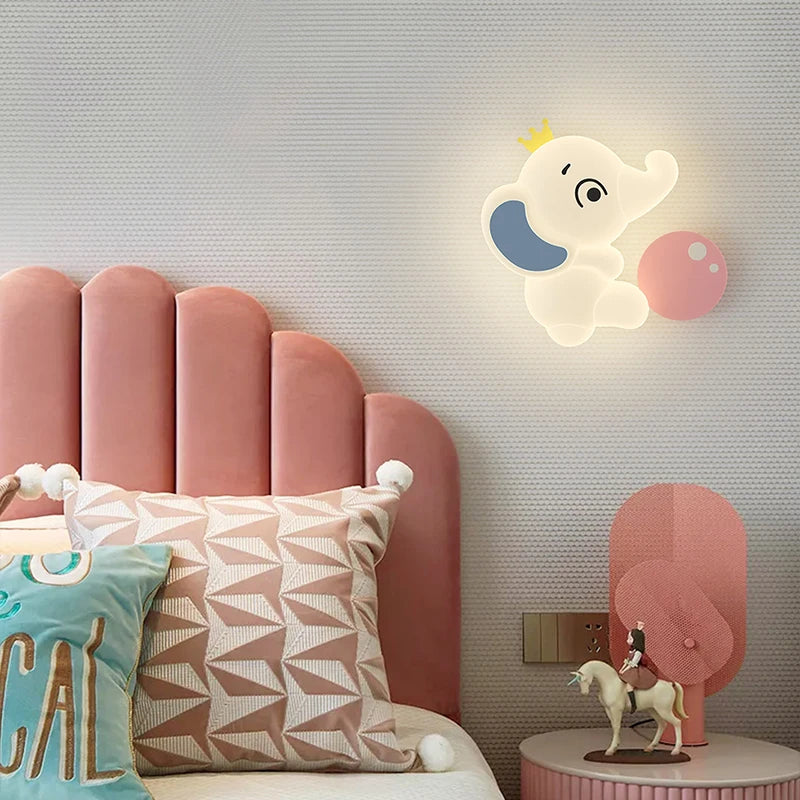 Lampe murale éléphant en PE léger